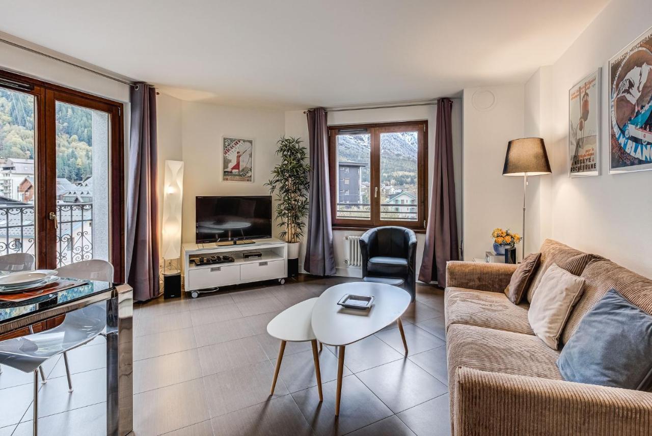 Apartment Alpes IV - Alpes Travel - Central Шамони Экстерьер фото